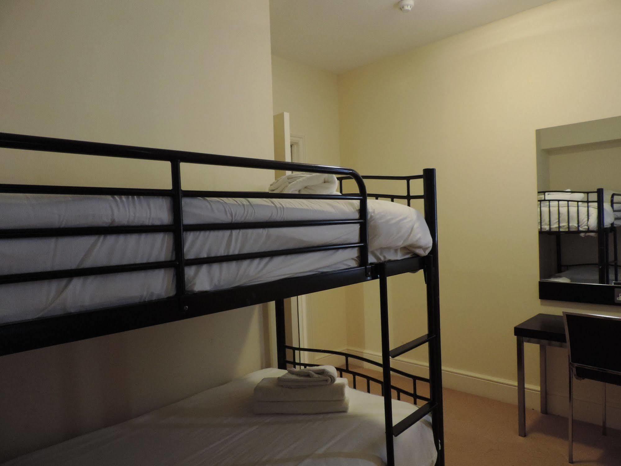 Отель Tunbridge Wells Retreat Экстерьер фото